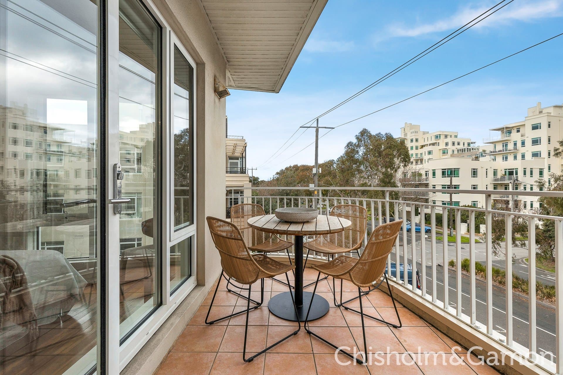 8/8 Graham Street, Port Melbourne, Port Melbourne - Thumbnail 5