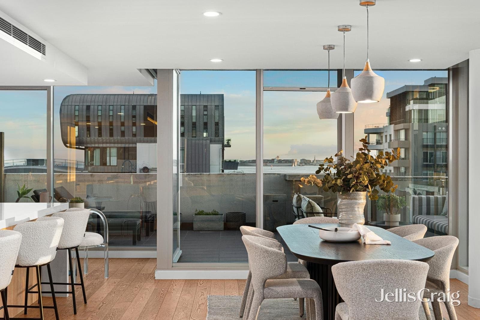 401/38 Nott Street, Port Melbourne, Port Melbourne - Thumbnail 2