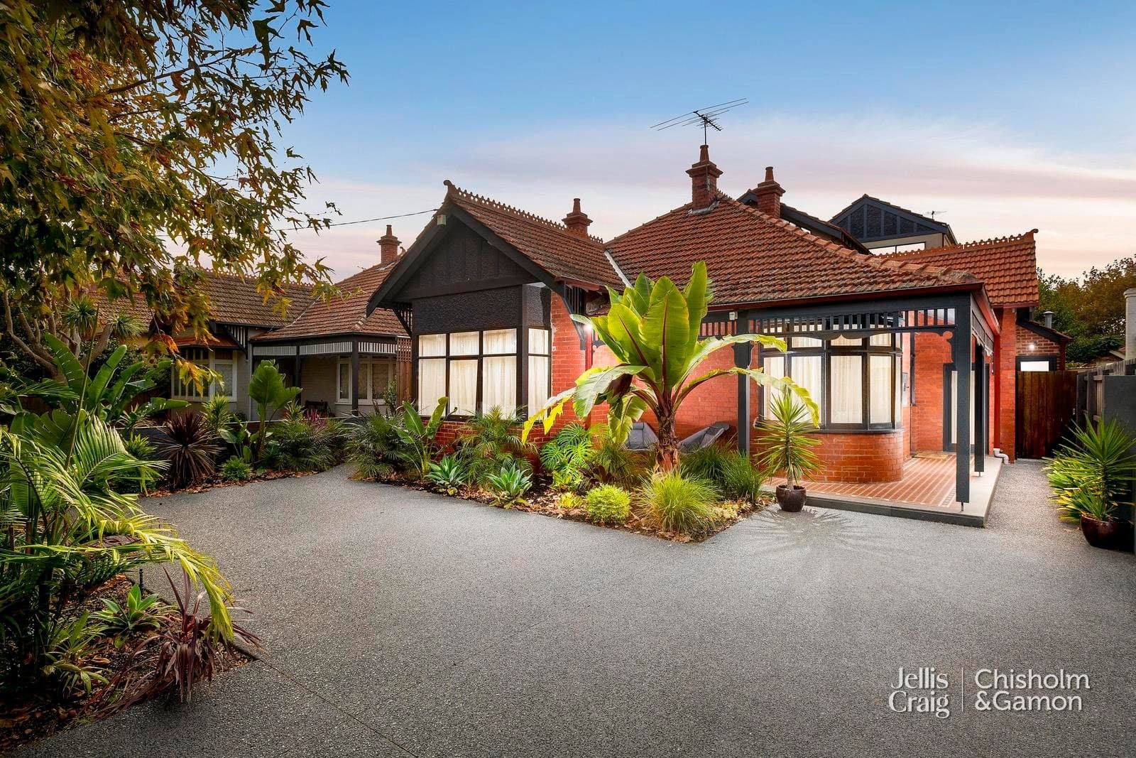 29 Addison Street, Elwood, Elwood - Thumbnail 2