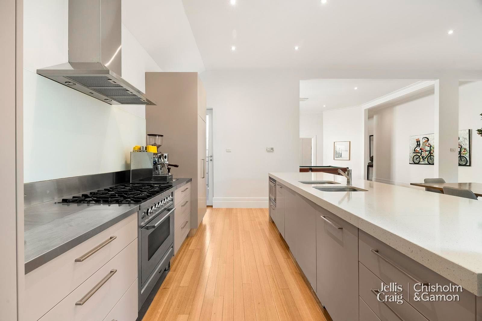 29 Addison Street, Elwood, Elwood - Thumbnail 7