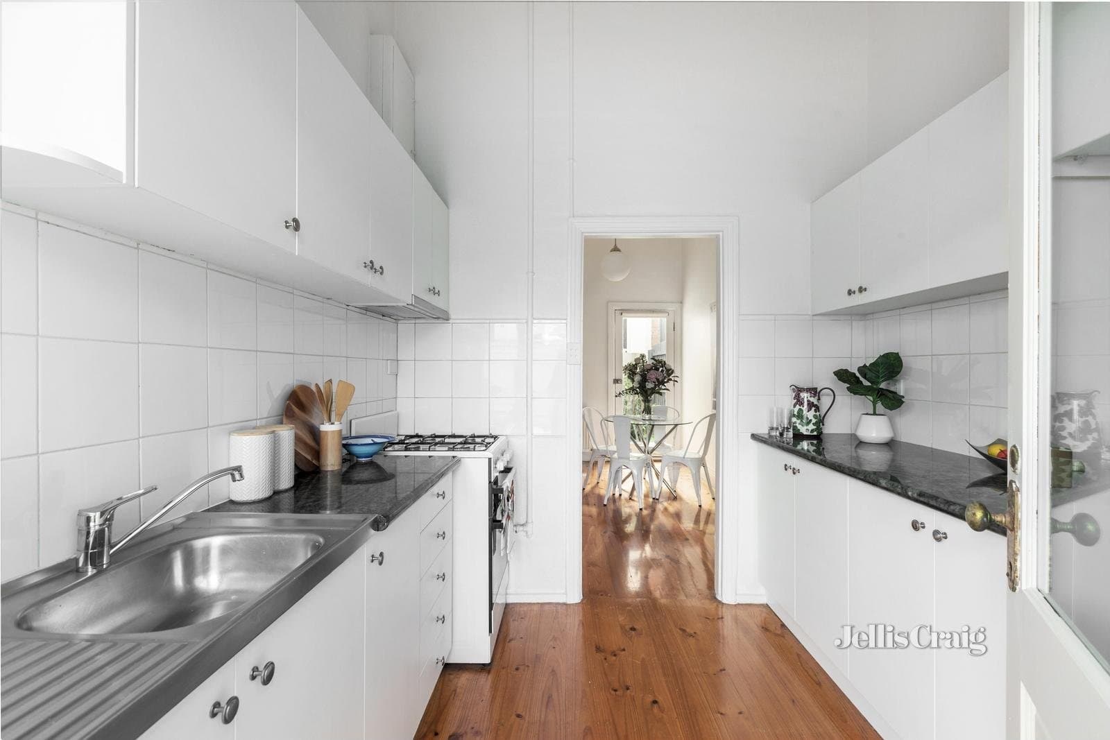 184 Canterbury Road, St Kilda West, St Kilda West - Thumbnail 4