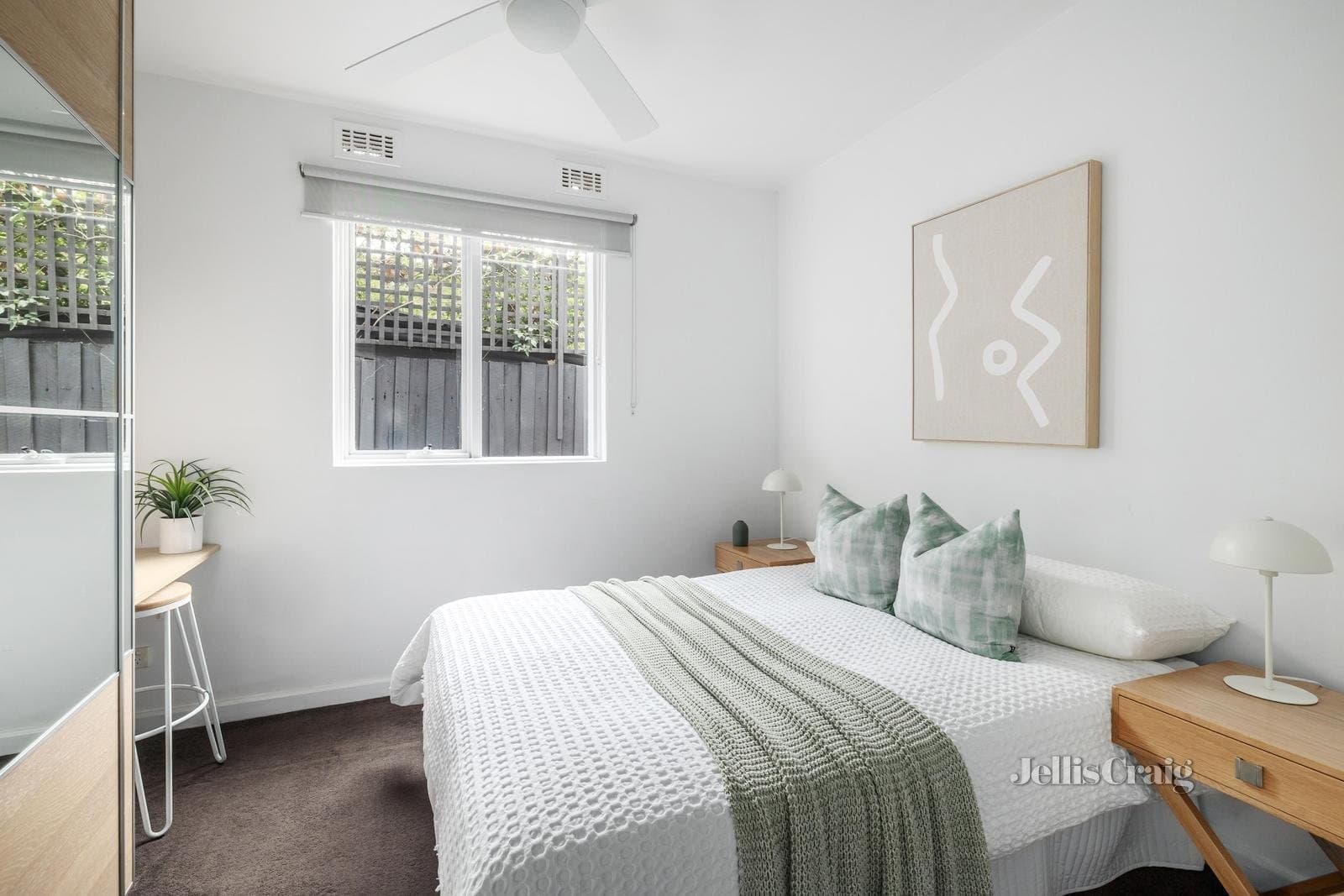 2/1 Rothesay Avenue, Elwood, Elwood - Image 1