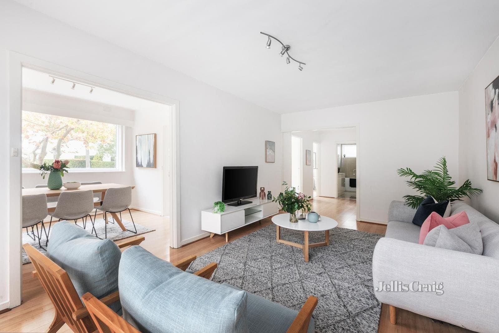 1/9 Tiuna Grove, Elwood, Elwood - Thumbnail 2