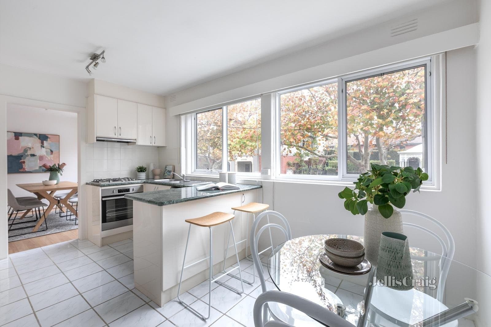 1/9 Tiuna Grove, Elwood, Elwood - Thumbnail 4