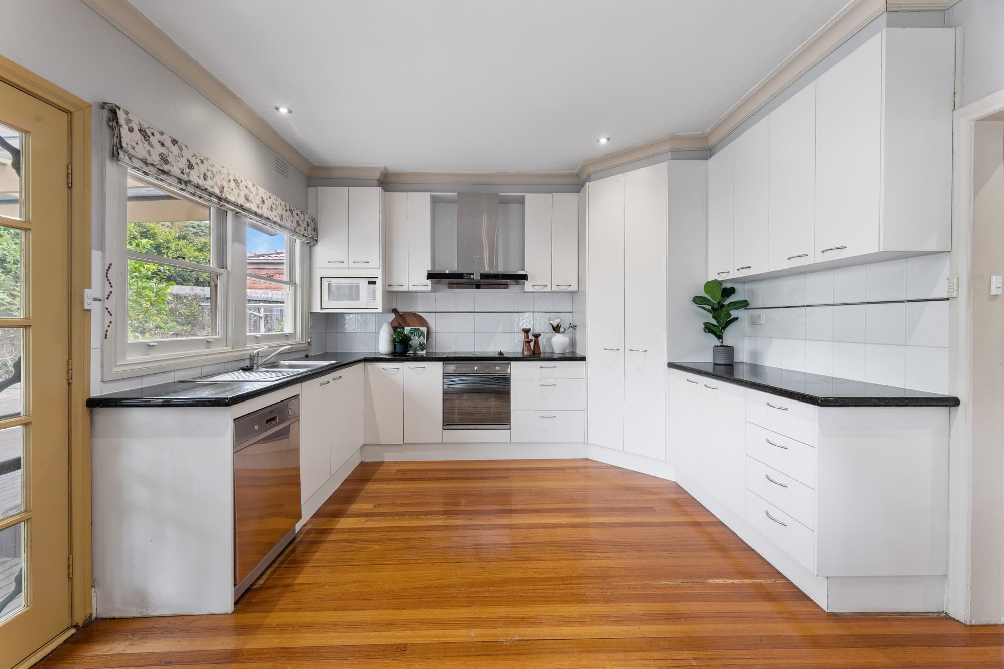 63 Mount Pleasant Road, Nunawading - Thumbnail 7