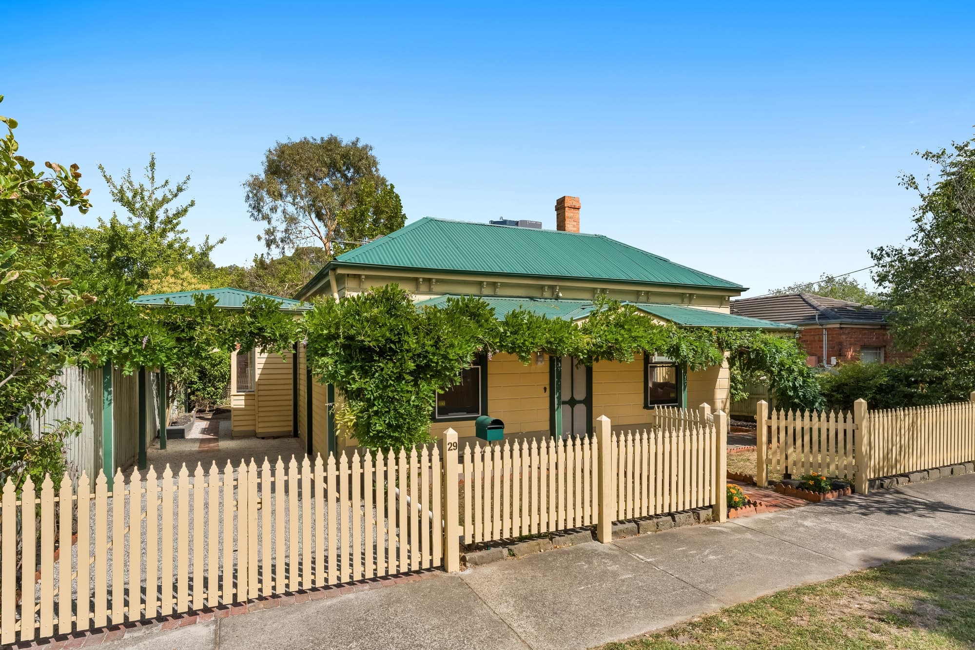 29 William Street, Box Hill - Thumbnail 2