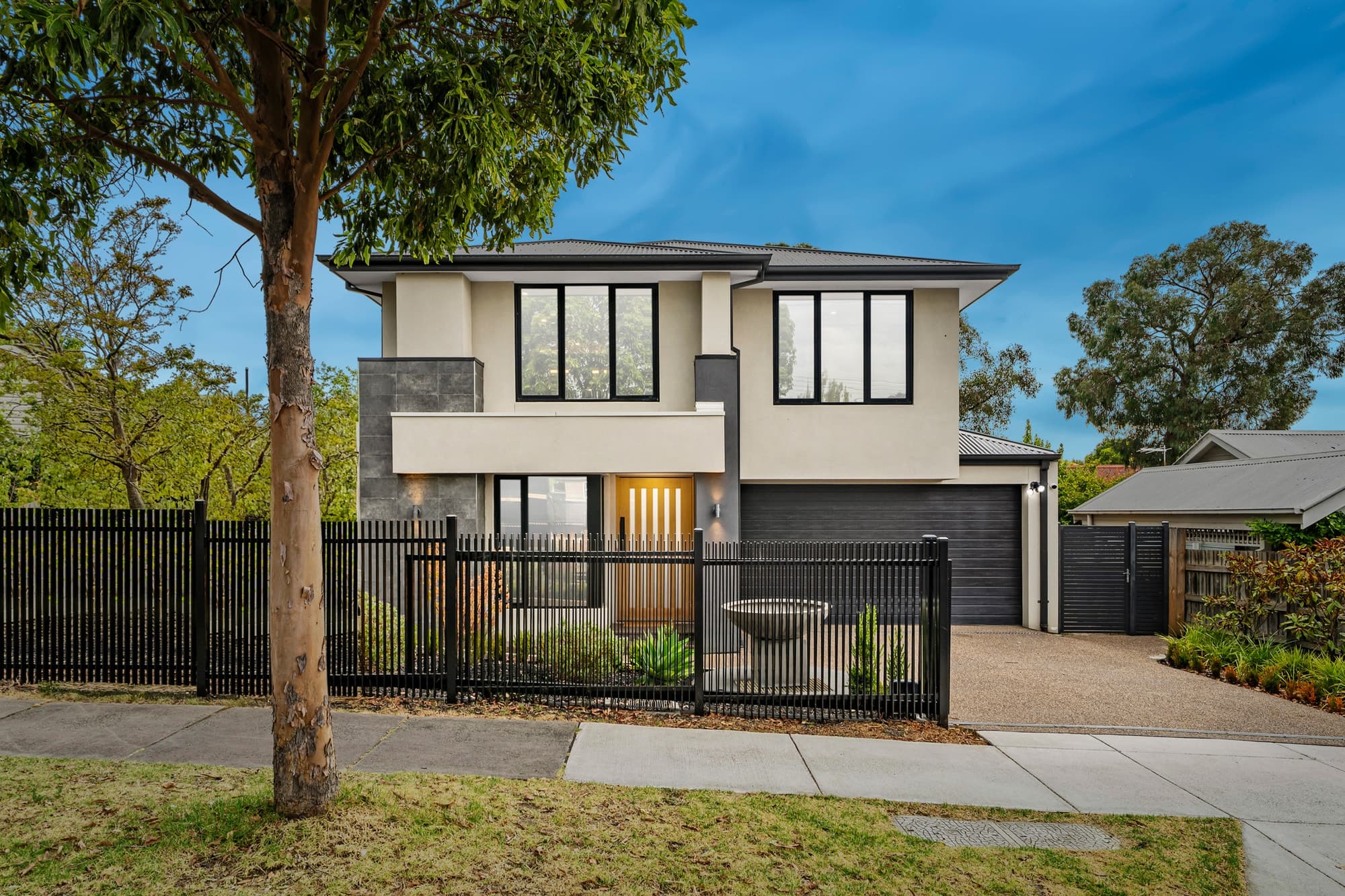 52 Junction Road, Blackburn North - Image 1