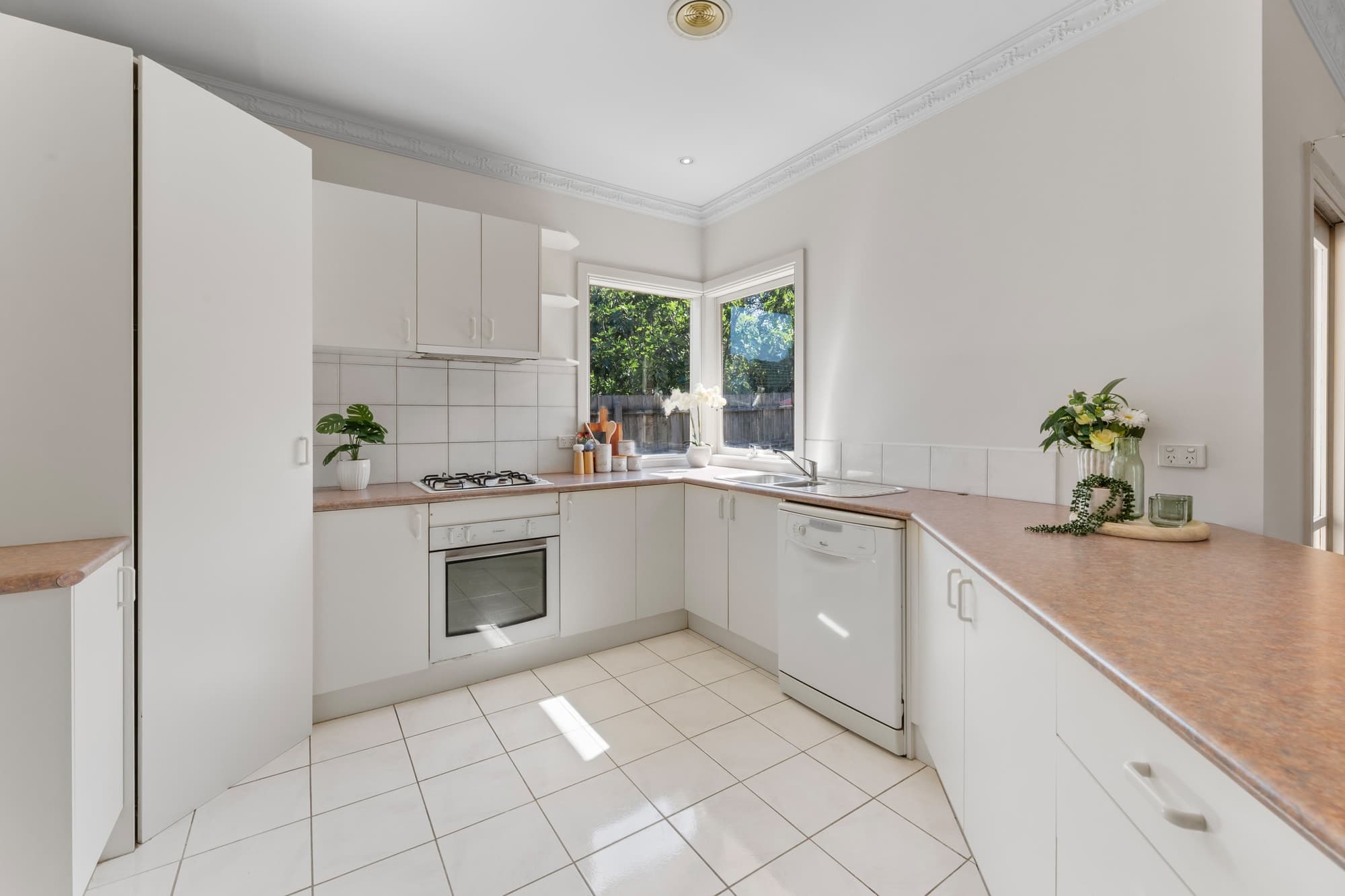 1A Clifford Court, Forest Hill - Thumbnail 7