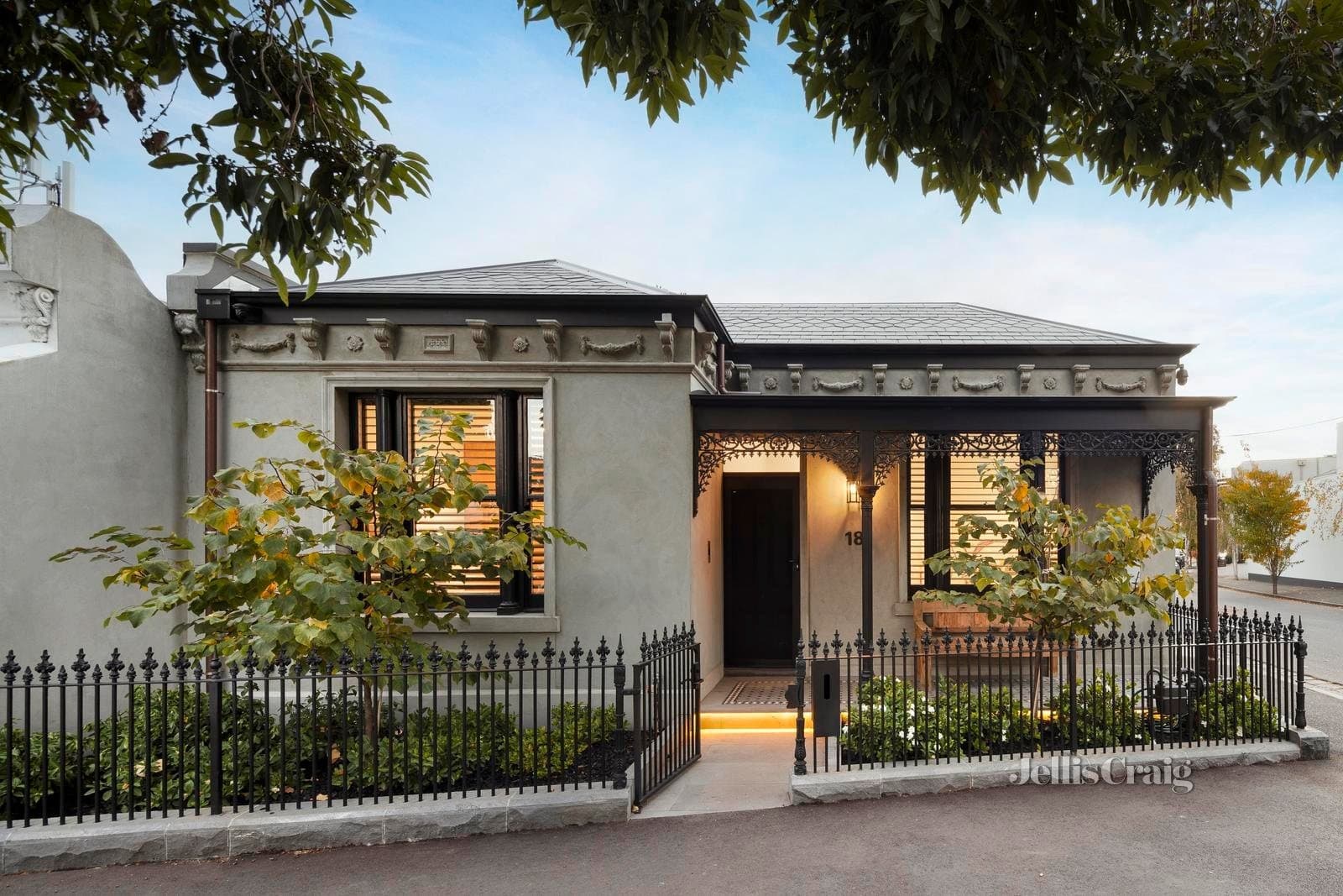 18 Merton Street, Albert Park, Albert Park - Thumbnail 2