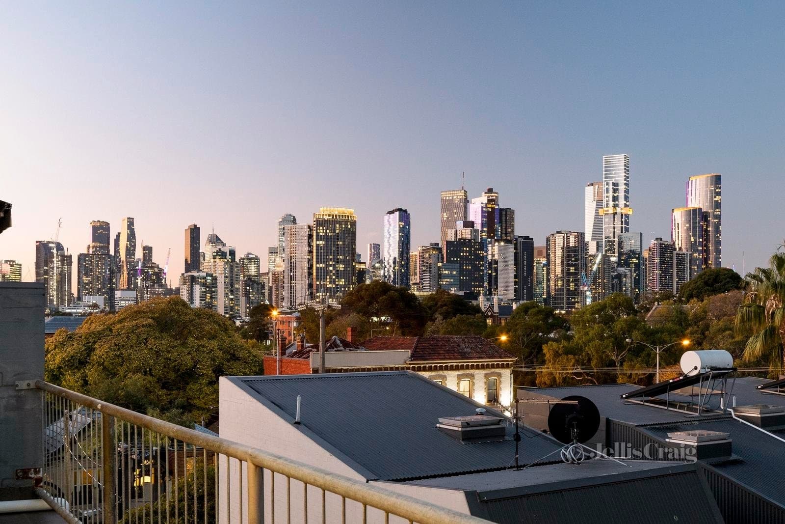 11/287 Bank Street, South Melbourne, South Melbourne - Image 1