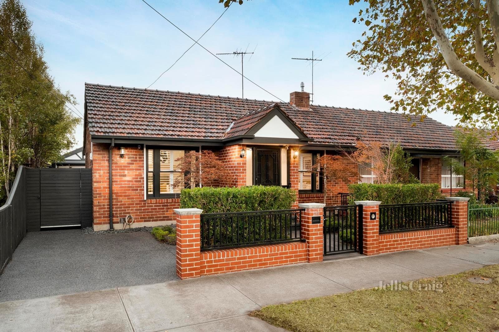 266 Williamstown Road, Port Melbourne, Port Melbourne - Thumbnail 2