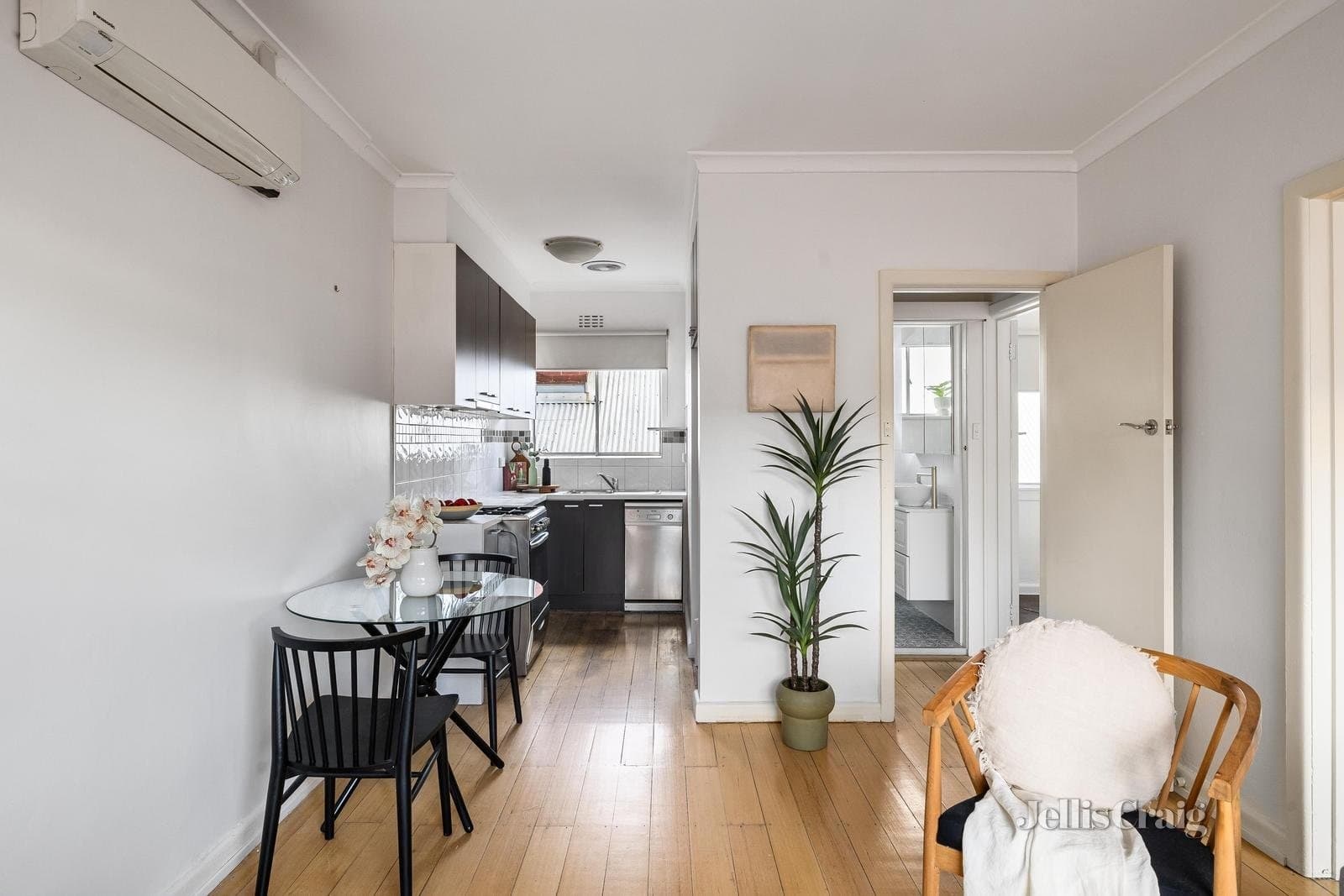 6/37 Ruskin Street, Elwood, Elwood - Thumbnail 3