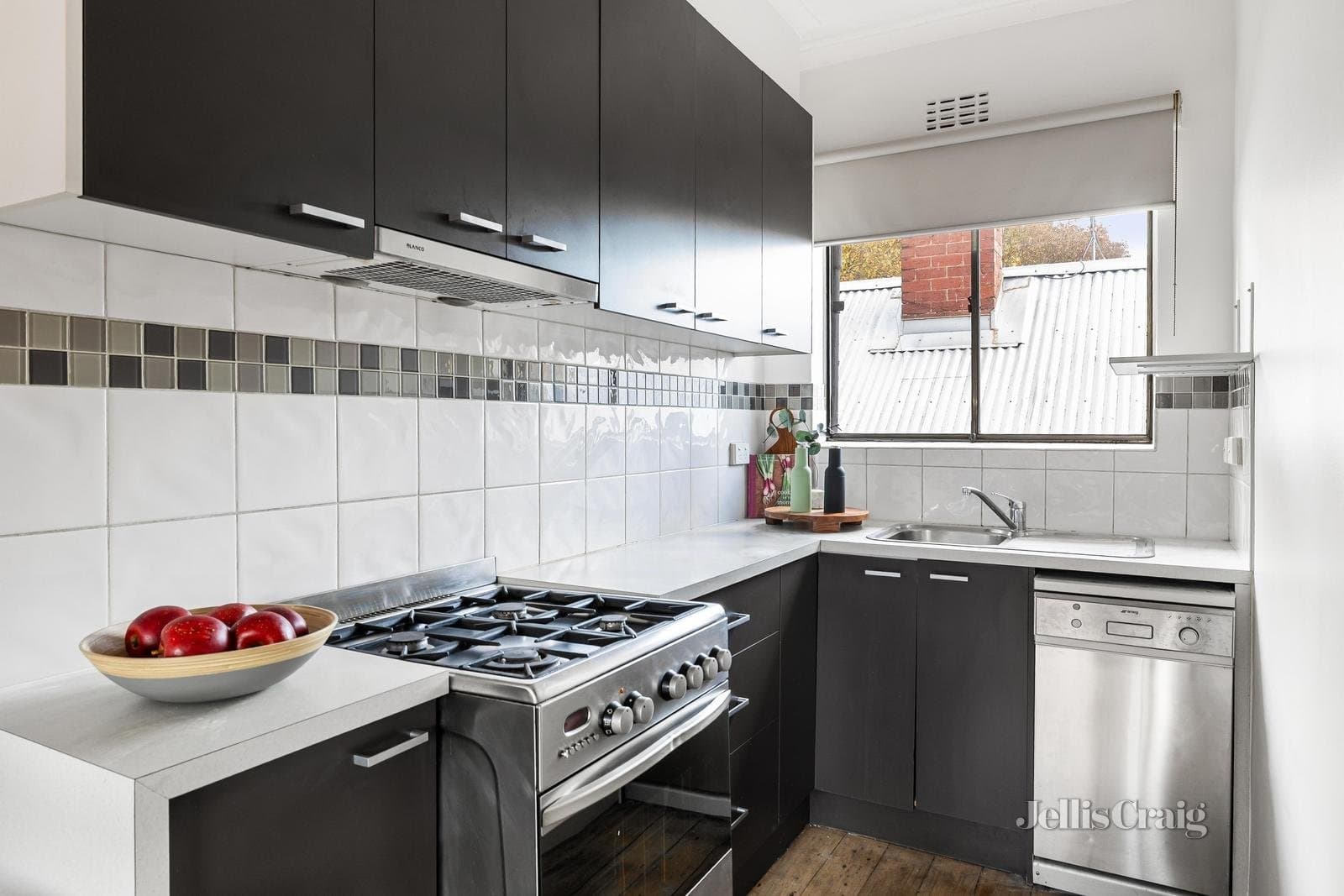 6/37 Ruskin Street, Elwood, Elwood - Thumbnail 4