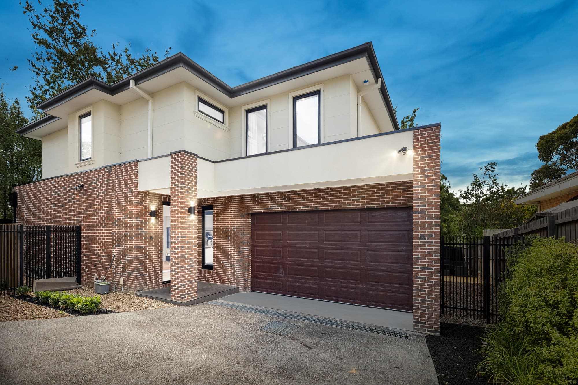 2/371 Springfield Road, Nunawading - Image 1