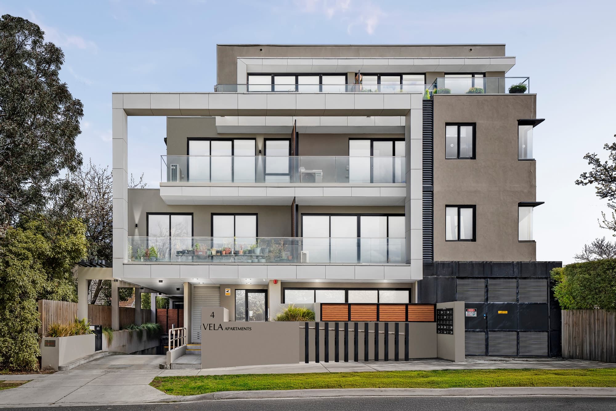 305/4 Station Street, Blackburn - Image 1