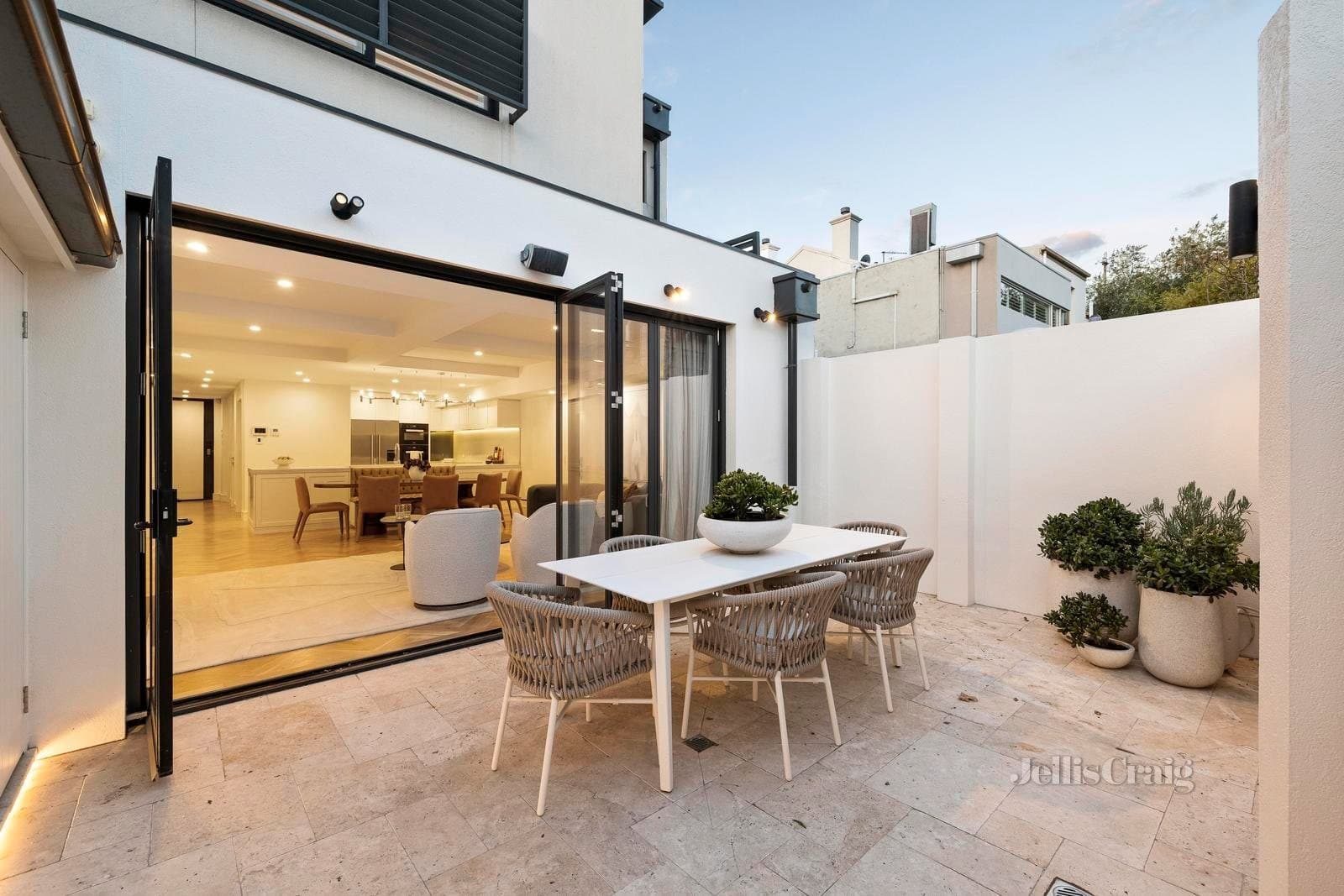 14 Madden Street, Albert Park, Albert Park - Image 1