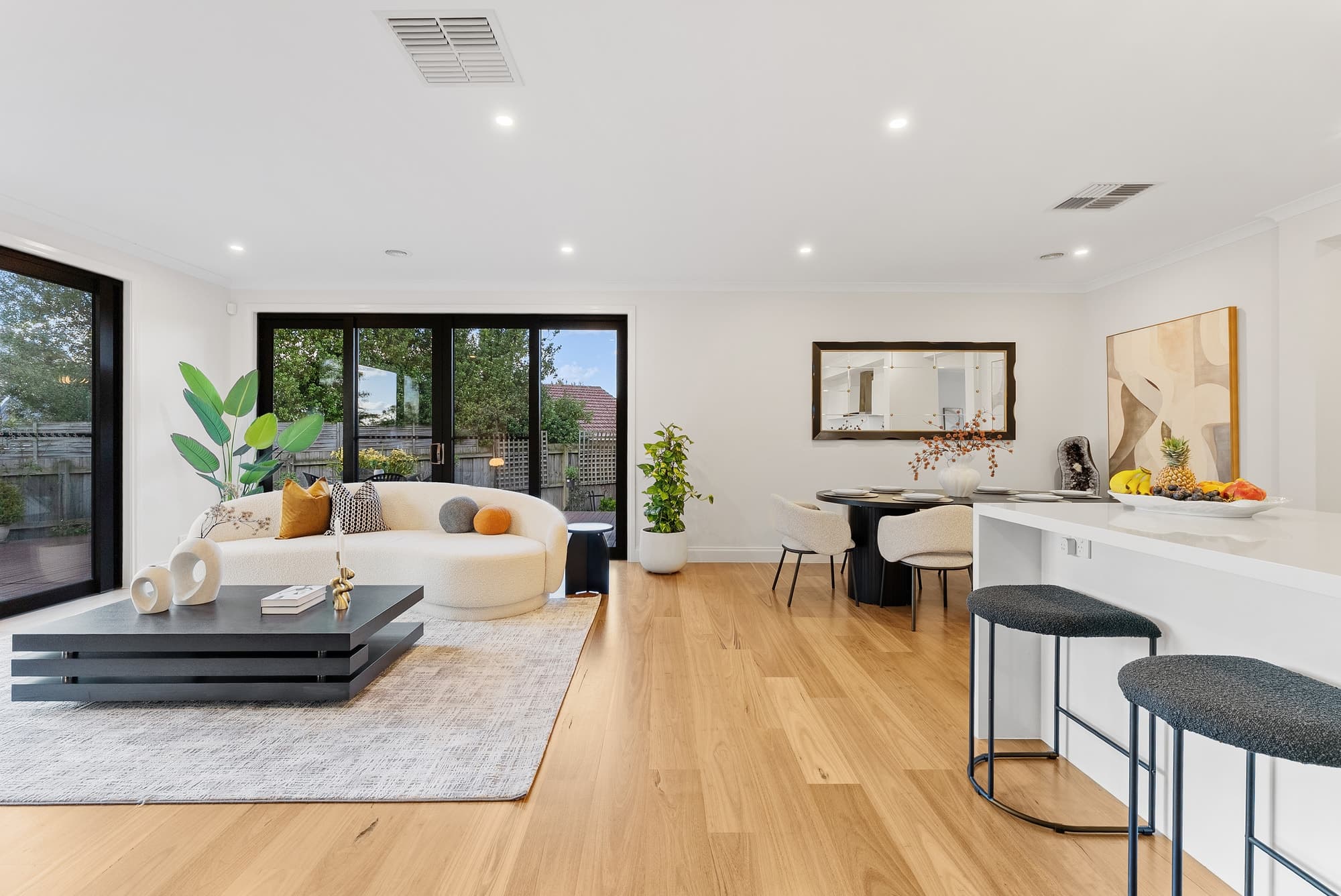 1 Greenglade Court, Blackburn North - Thumbnail 8