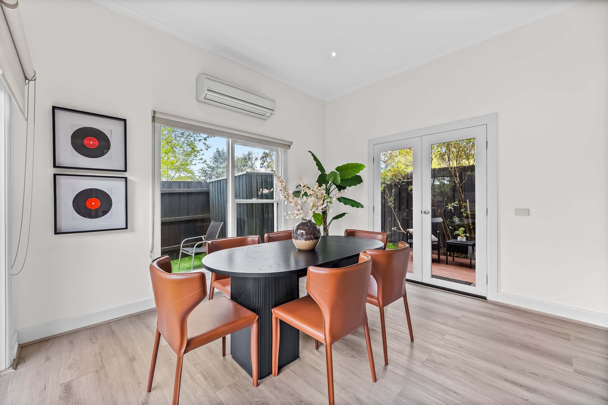 1/76 Whitehorse Road, Blackburn - Thumbnail 3