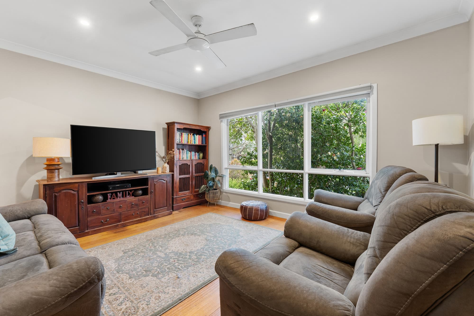 24 Jessie Street, Blackburn North - Thumbnail 2