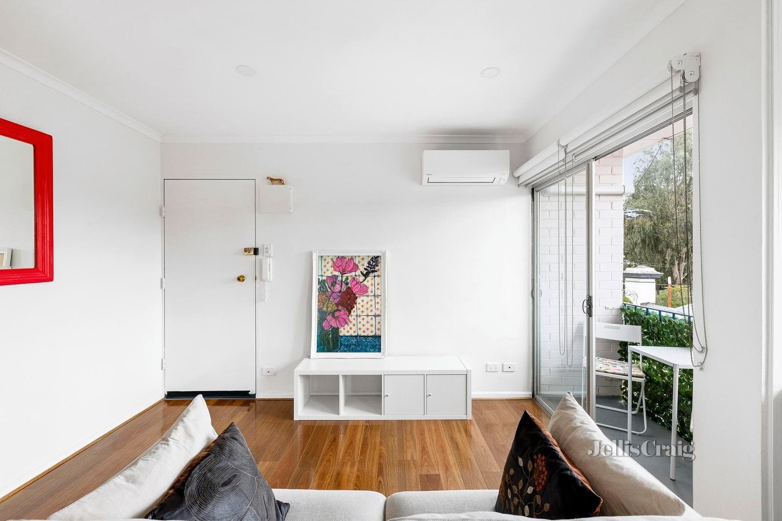 6/176 Liardet Street, Port Melbourne, Port Melbourne - Thumbnail 2