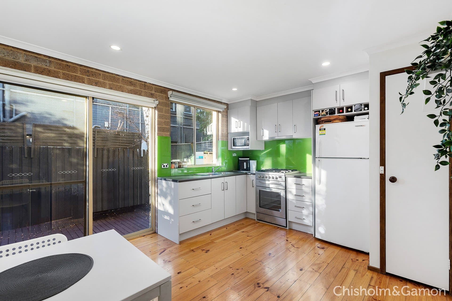 4/129 Glen Huntly Road, Elwood, Elwood - Thumbnail 6
