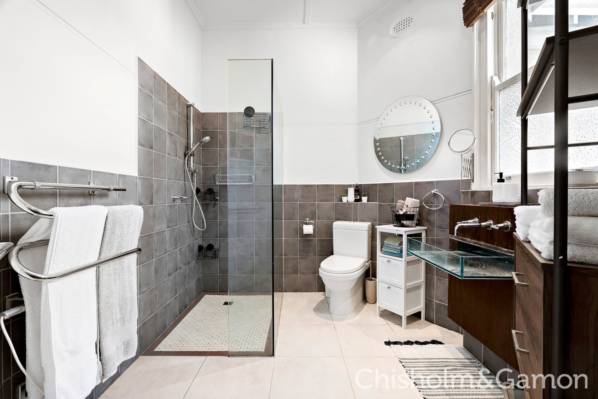 4/15 Ormond Esplanade, Elwood, Elwood - Image 1