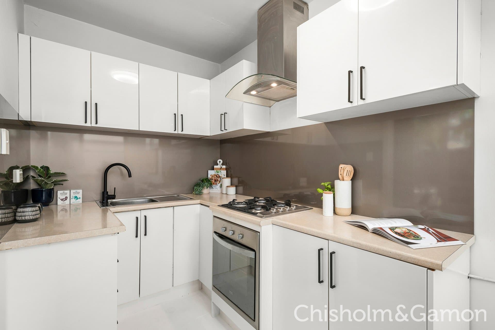 1/93 Ormond Road, Elwood, Elwood - Thumbnail 5