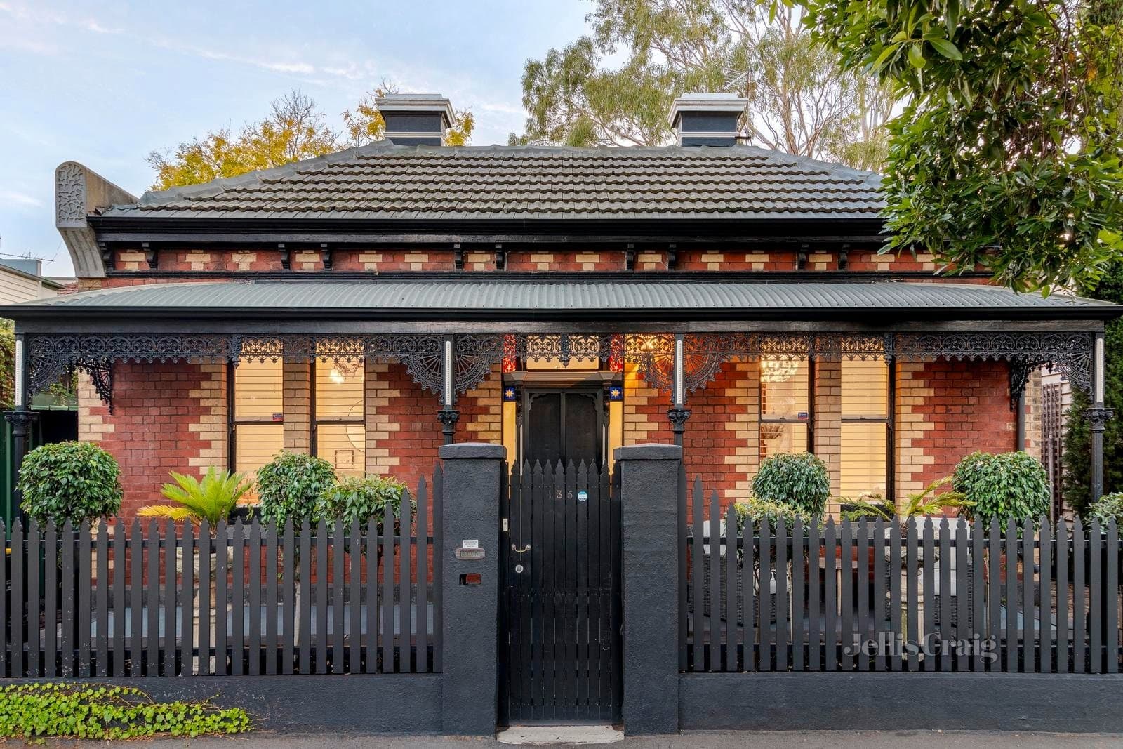 135 Spring Street West, Port Melbourne, Port Melbourne - Thumbnail 2