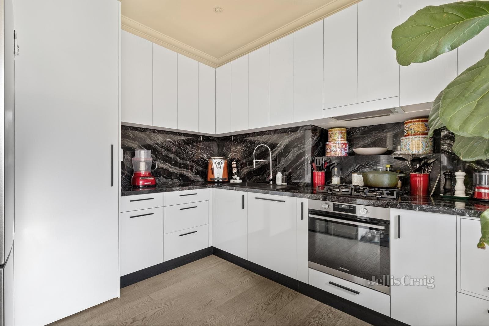 1/16 Tiuna Grove, Elwood, Elwood - Thumbnail 5