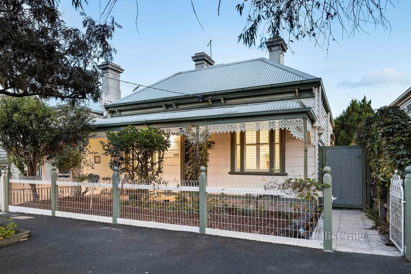 248 Esplanade East, Port Melbourne, Port Melbourne - Thumbnail 3