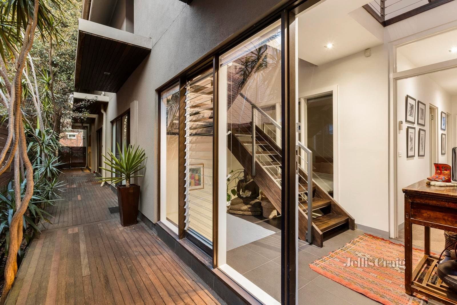 8/98 Barkly Street, St Kilda, St Kilda - Thumbnail 2