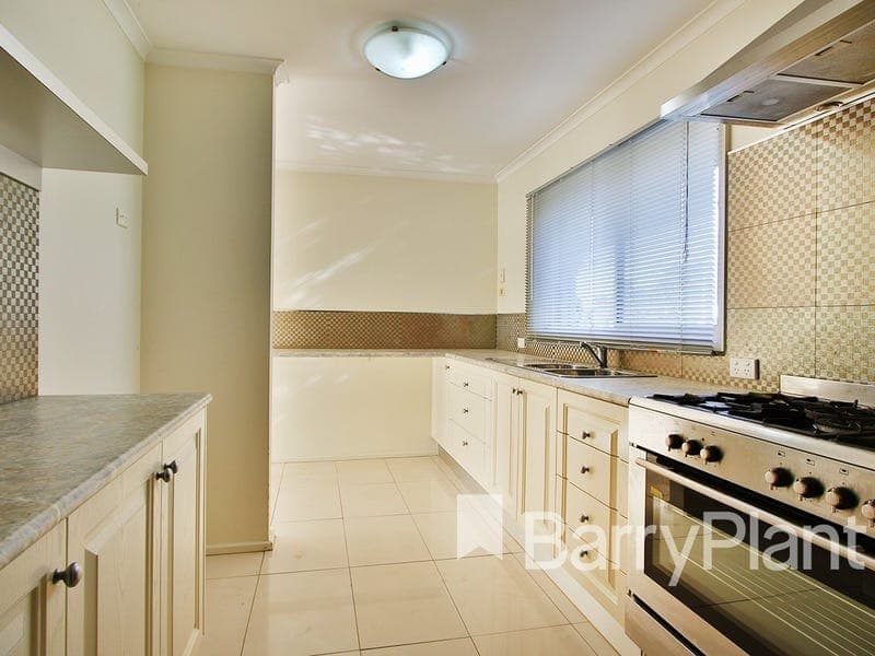 1/129 Bolton StreetEltham, vic 3095  - Leased, Montmorency - Thumbnail 3