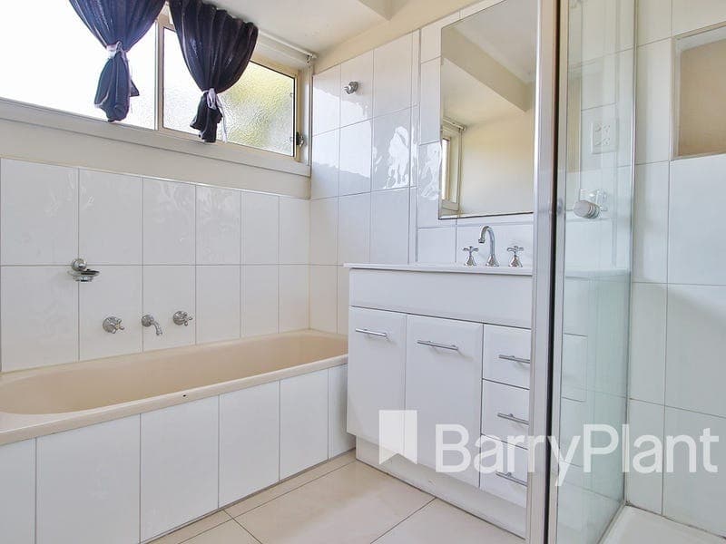 1/129 Bolton StreetEltham, vic 3095  - Leased, Montmorency - Thumbnail 4