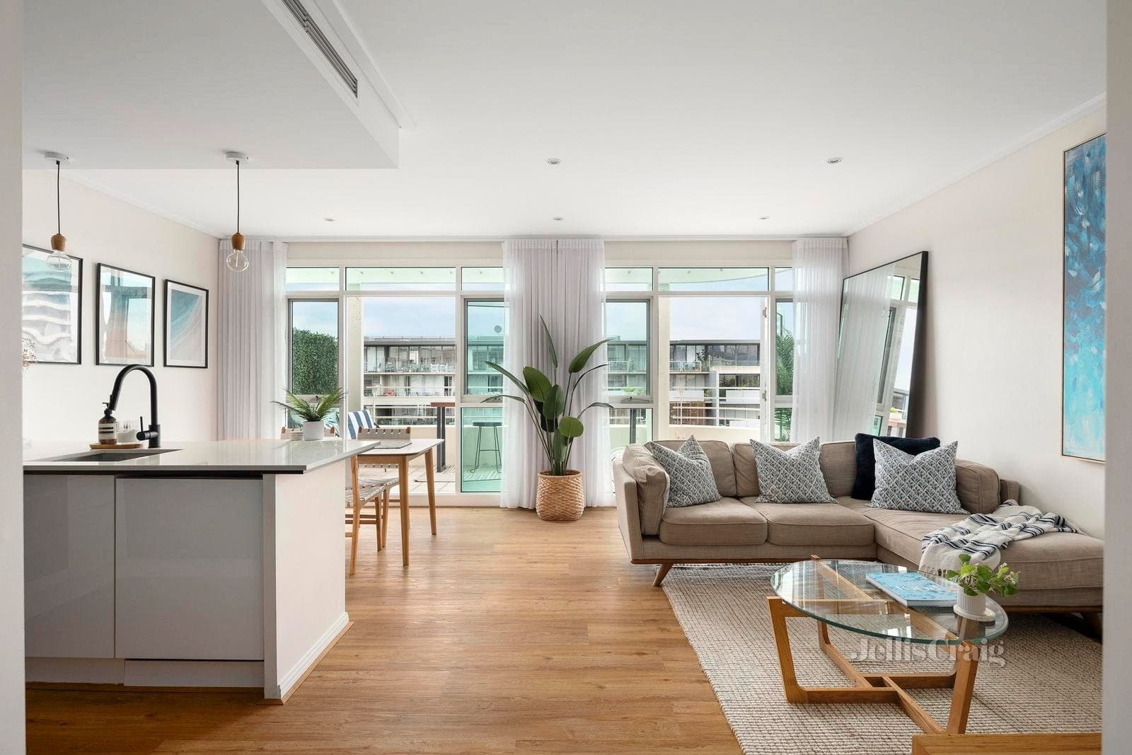 53/1 Graham Street, Port Melbourne, Port Melbourne - Thumbnail 4