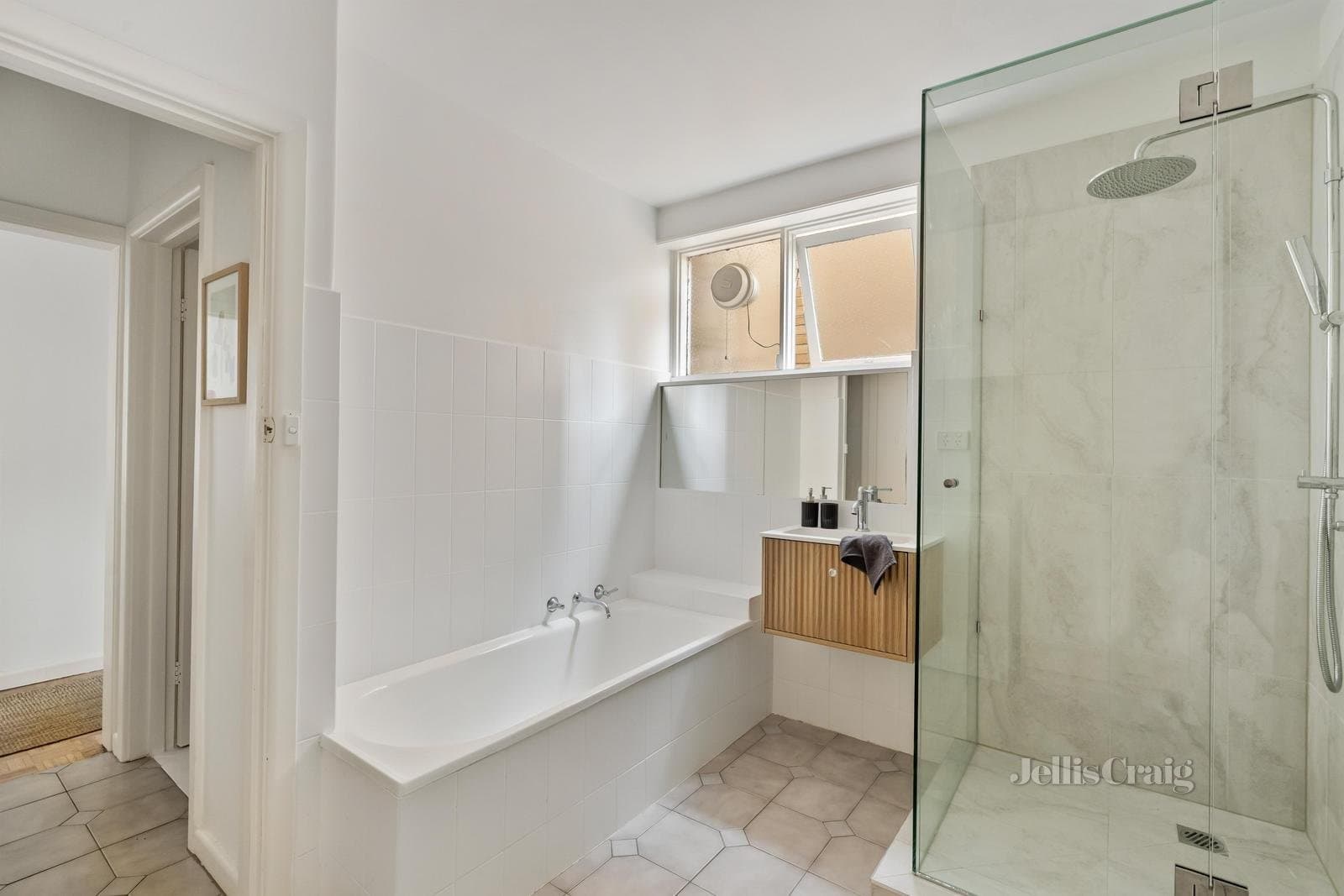 3/24 Acland Street, St Kilda, St Kilda - Thumbnail 6