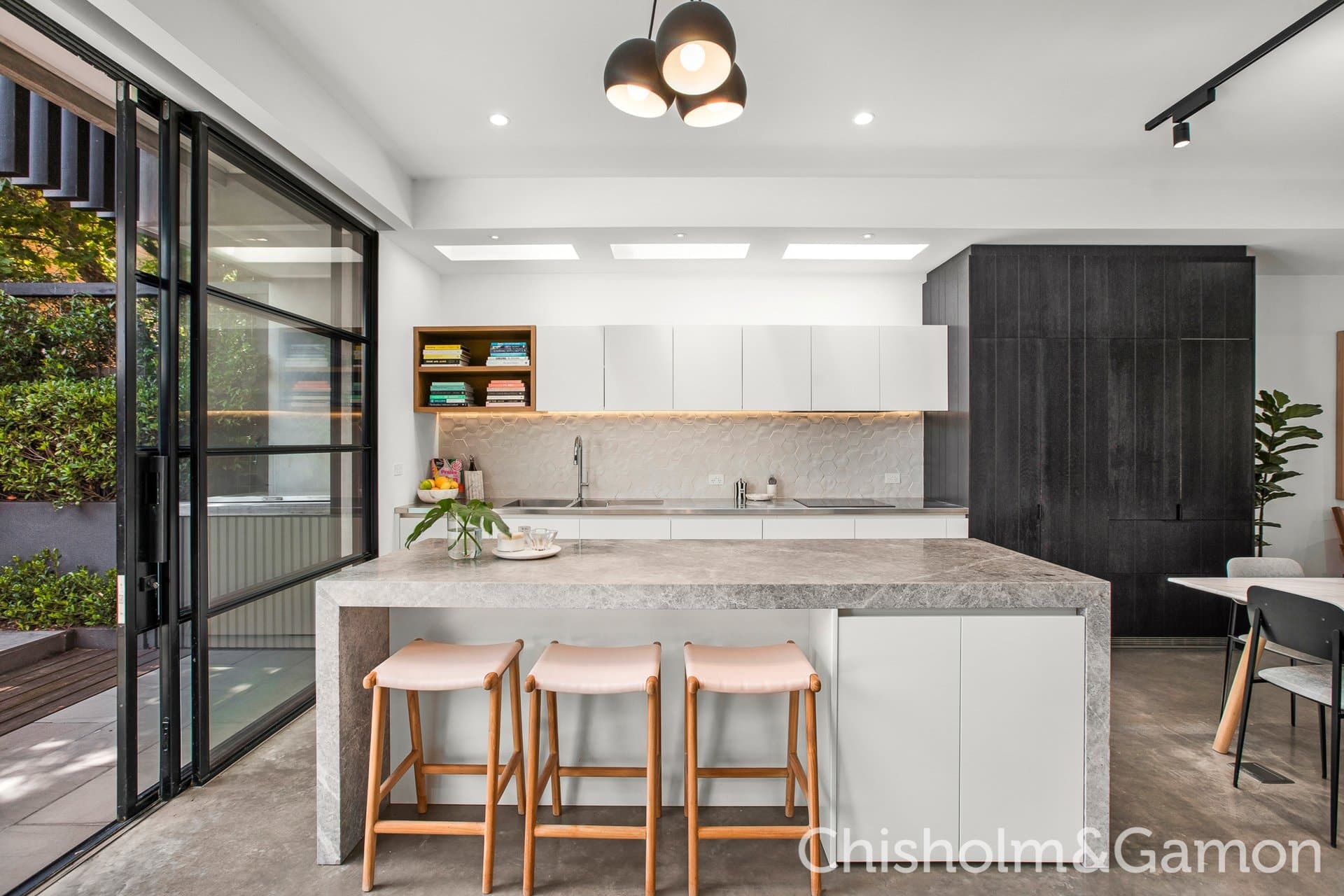 28 Burns Street, Elwood, Elwood - Image 1