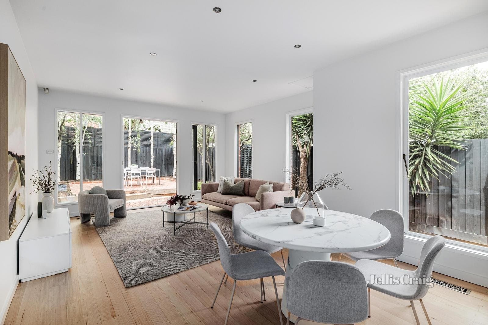 2 Kalymna Grove, St Kilda East, St Kilda East - Thumbnail 3