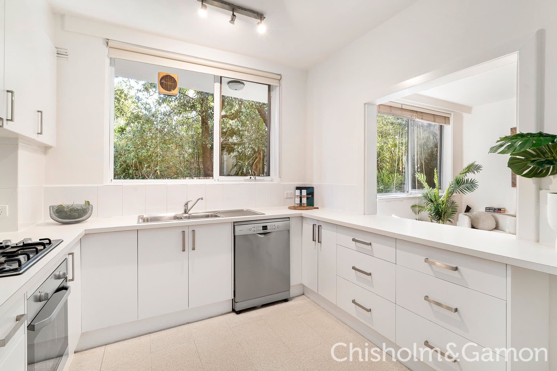 3/15 Beach Avenue, Elwood, Elwood - Thumbnail 5