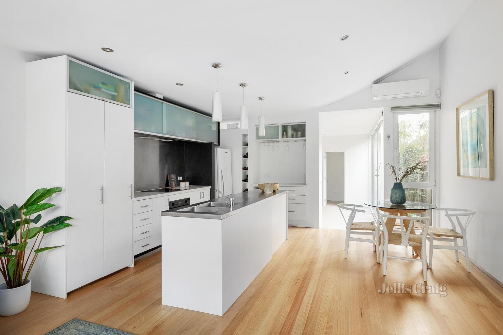 501 St Kilda Street, Elwood, Elwood - Thumbnail 4