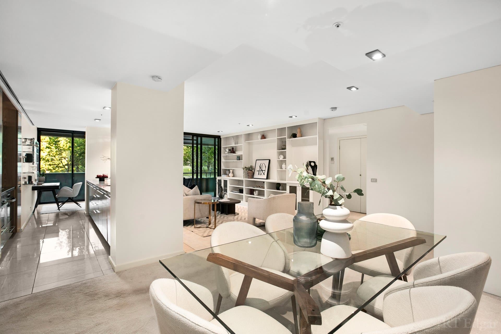 216/250 St Kilda Road, Southbank, Southbank - Thumbnail 3