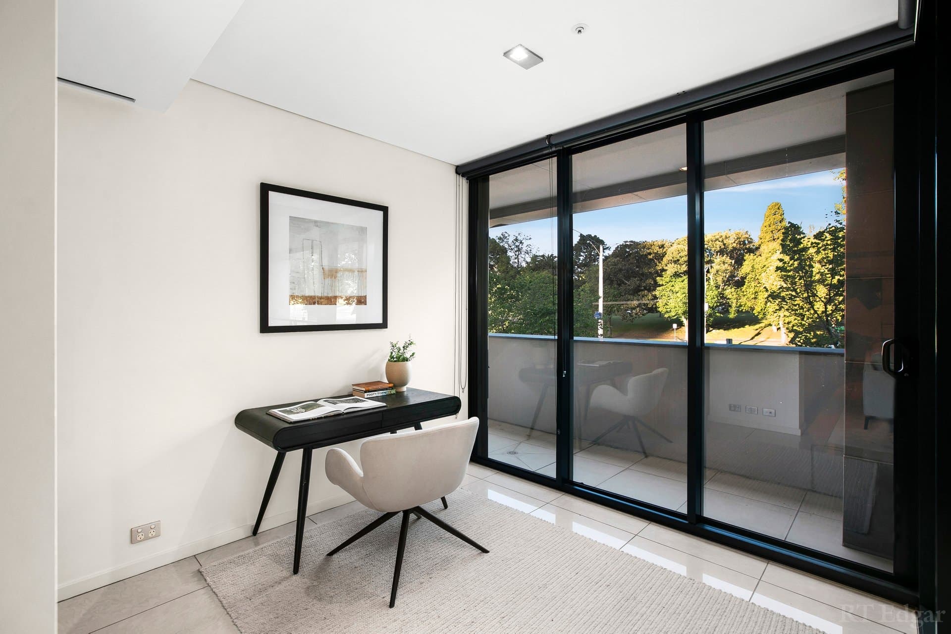 216/250 St Kilda Road, Southbank, Southbank - Thumbnail 7