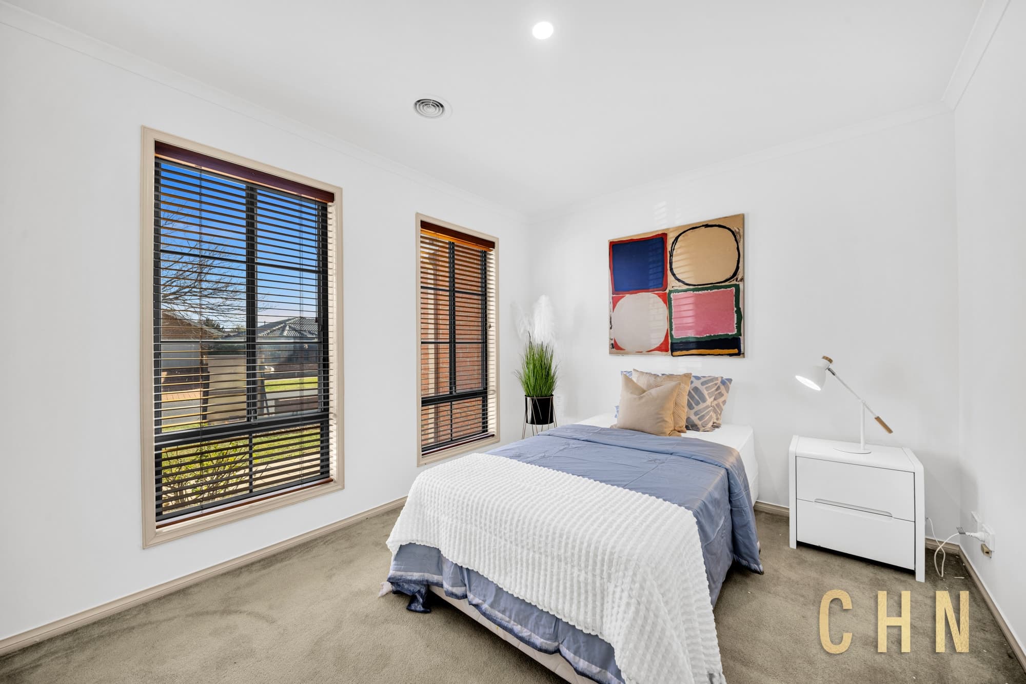 4 Hughes Avenue, Caroline Springs - Thumbnail 6