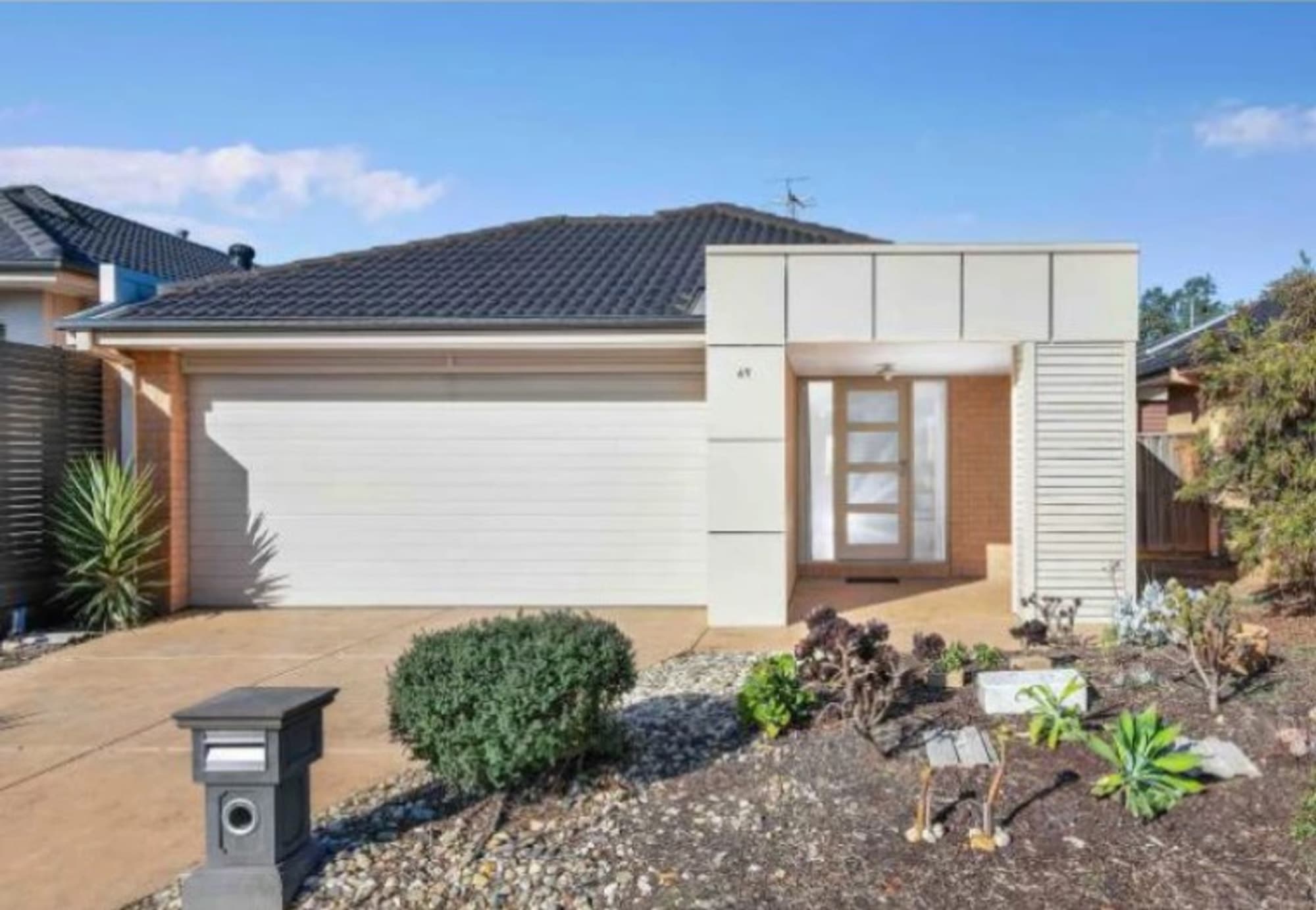 69 Sanctuary Lakes East Boulevard, Point Cook - Image 1