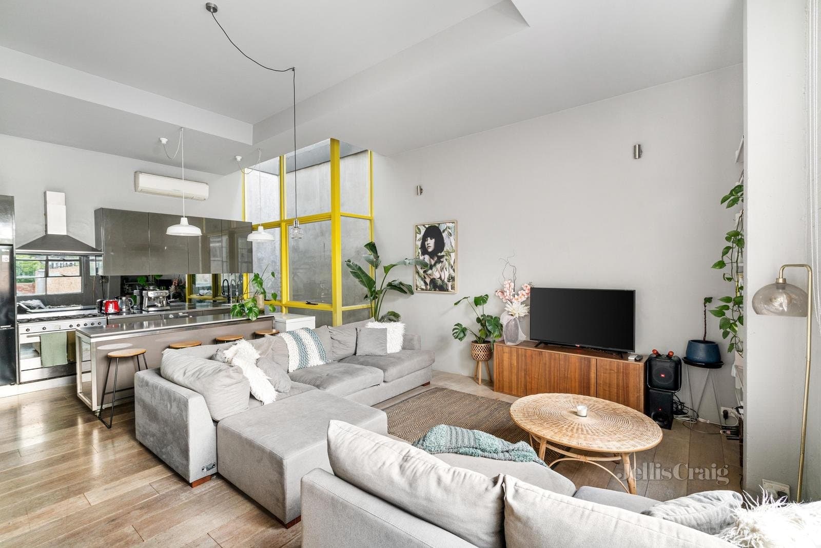Warehouse 8/1-5 Martin Street, St Kilda, St Kilda - Thumbnail 2