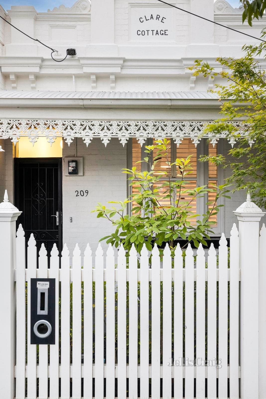 209 Ross Street, Port Melbourne, Port Melbourne - Thumbnail 3