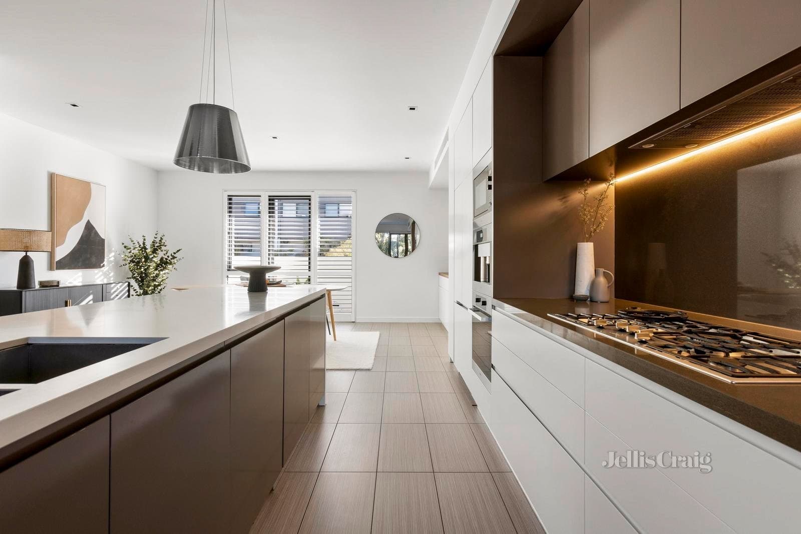 8 Graham Street, Albert Park, Albert Park - Thumbnail 7
