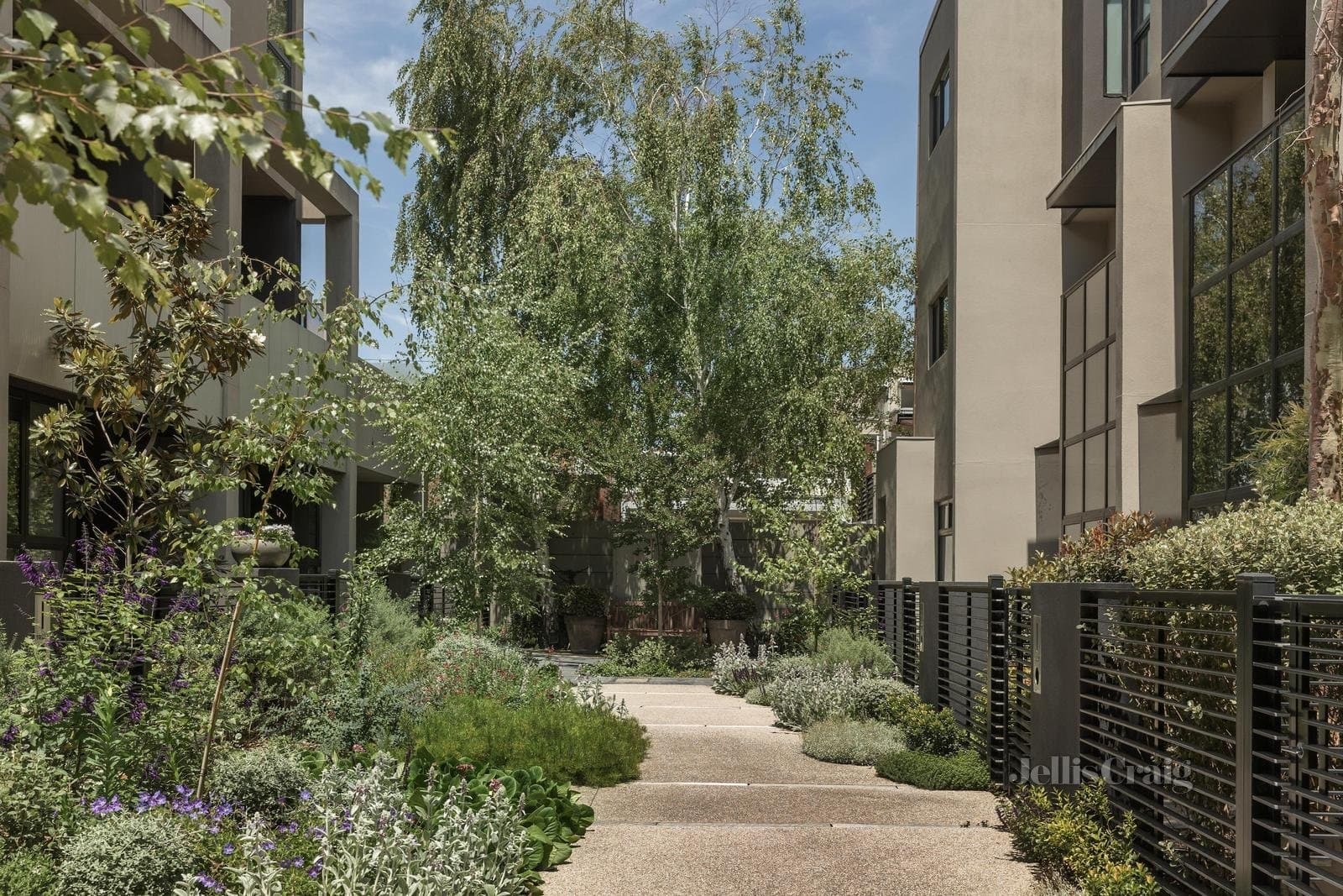 13/297 Dorcas Street, South Melbourne, South Melbourne - Image 1