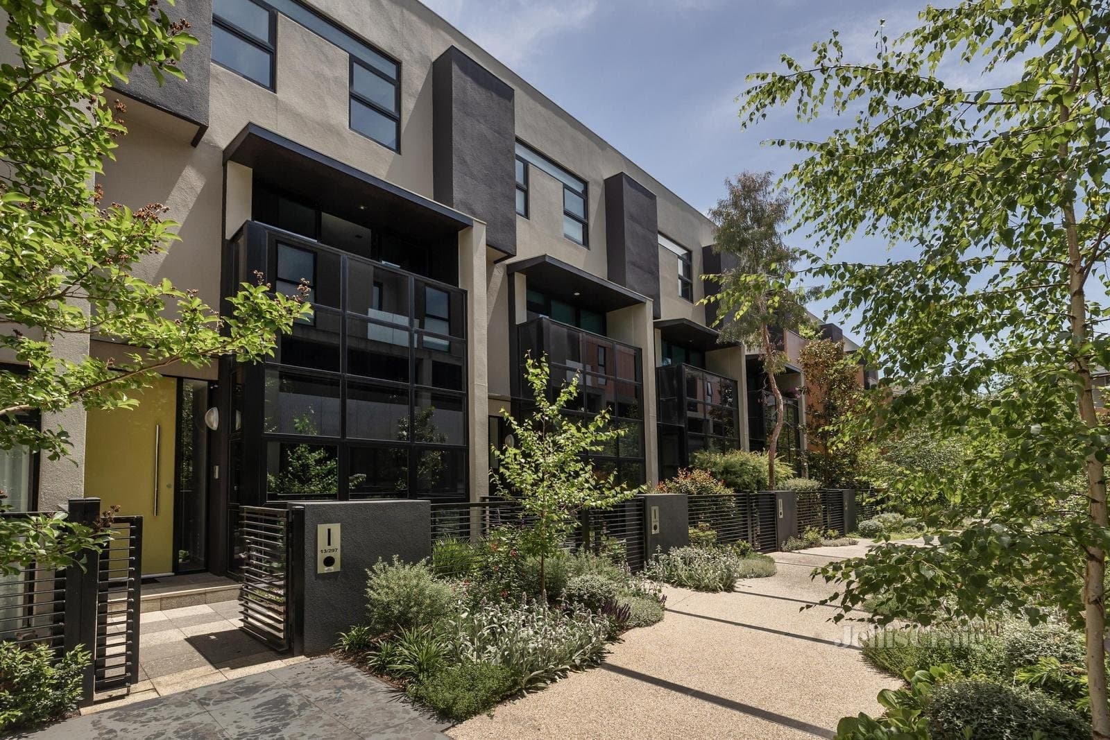 13/297 Dorcas Street, South Melbourne, South Melbourne - Thumbnail 2