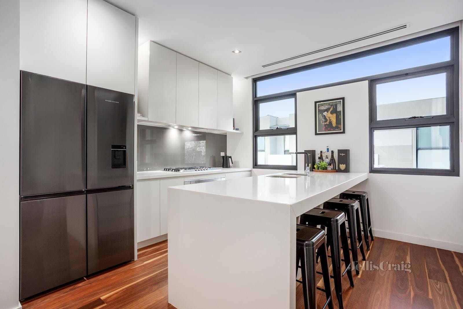 13/297 Dorcas Street, South Melbourne, South Melbourne - Thumbnail 5