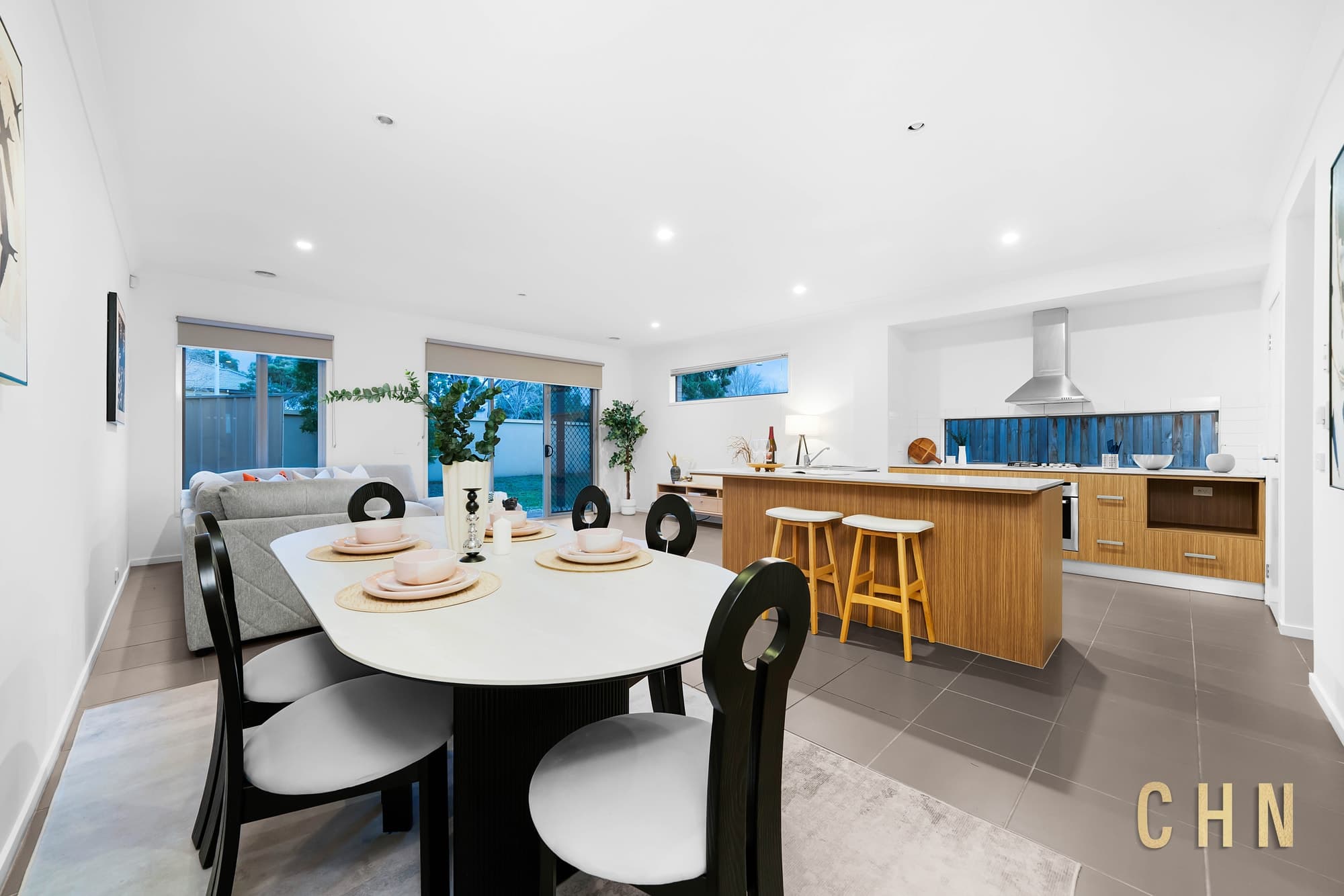 19 Broadbeach Circuit, Point Cook - Thumbnail 8